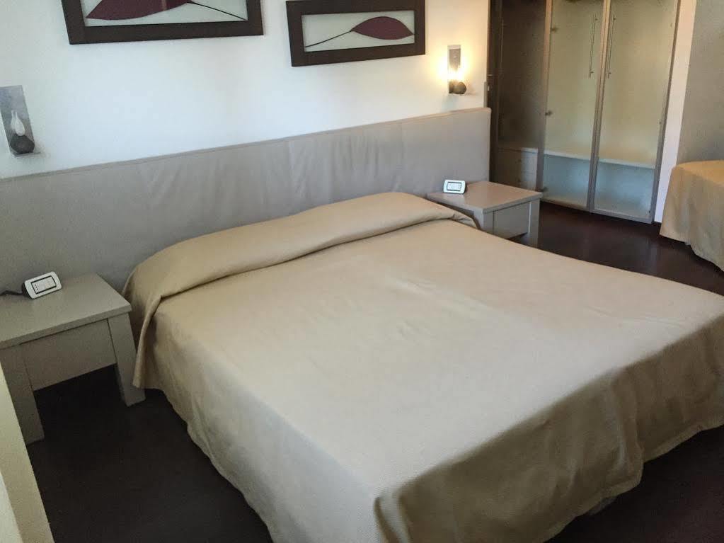Hotel Angi Fosso  Bagian luar foto